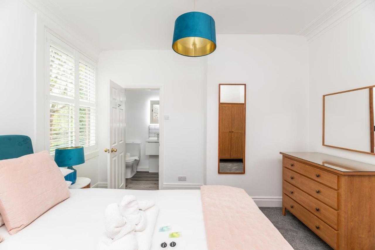 Stunning And Modern 5 Bed House I Pass The Keys Villa York Eksteriør billede